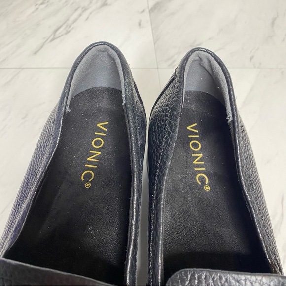 Vionic Sellah Black Leather Loafer 6 1/2 - Picture 12 of 14